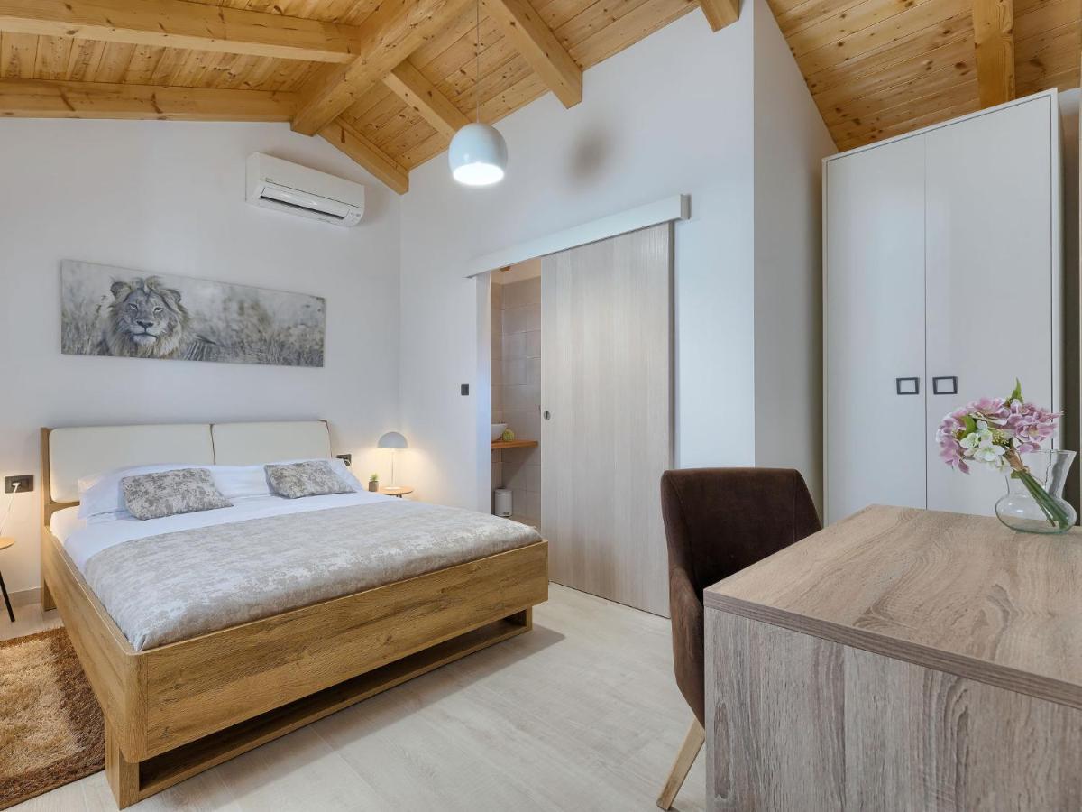 Holiday Home Villa Karmen - Roj454 By Interhome Sveti Petar u Sumi ภายนอก รูปภาพ