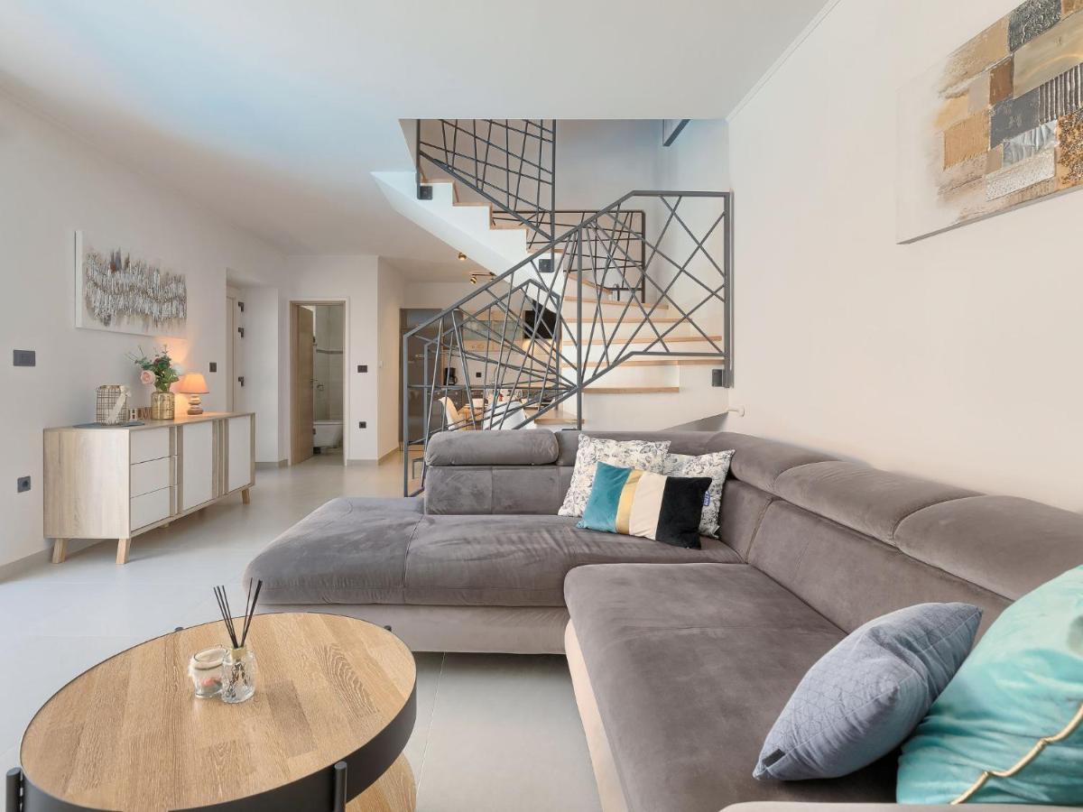 Holiday Home Villa Karmen - Roj454 By Interhome Sveti Petar u Sumi ภายนอก รูปภาพ