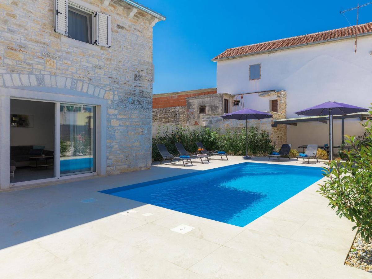 Holiday Home Villa Karmen - Roj454 By Interhome Sveti Petar u Sumi ภายนอก รูปภาพ